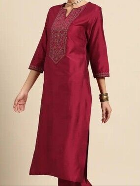 Anouk By Myntra Red Yoke Design Kurta Embellished 3/4 Sleeves Ethnic Tunic